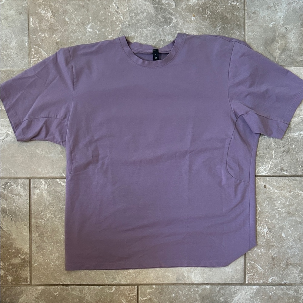 Lululemon EasySet Training Short-Sleeve Shirt